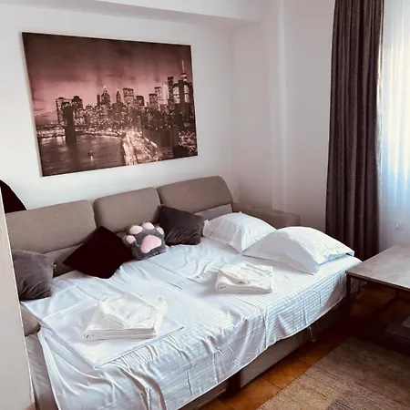 Rebeca Apartman